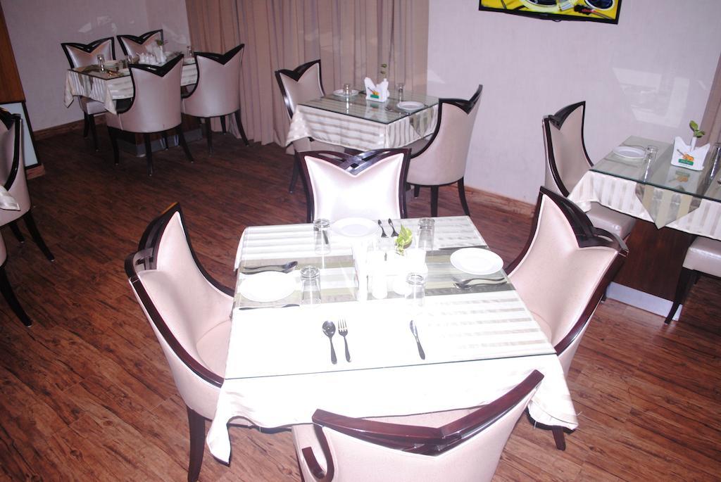 Padma Hotel Puri Exterior photo