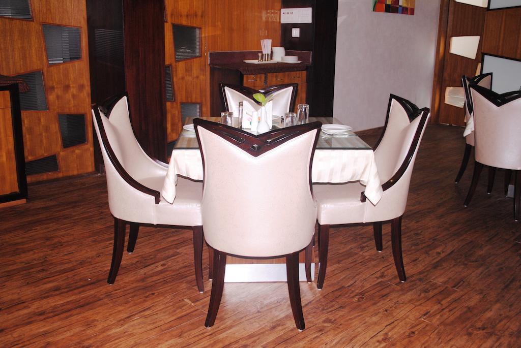 Padma Hotel Puri Exterior photo